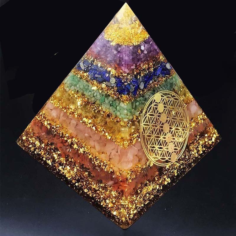 Pirâmide Orgonite - Aura Divina 7 Chakras